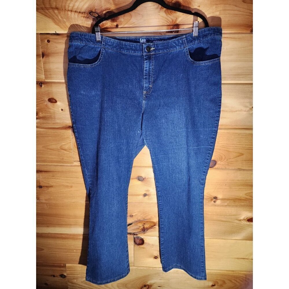 Riders By Lee Blue Jeans Women’s 22WP Medium Midrize Straight Leg Denim.